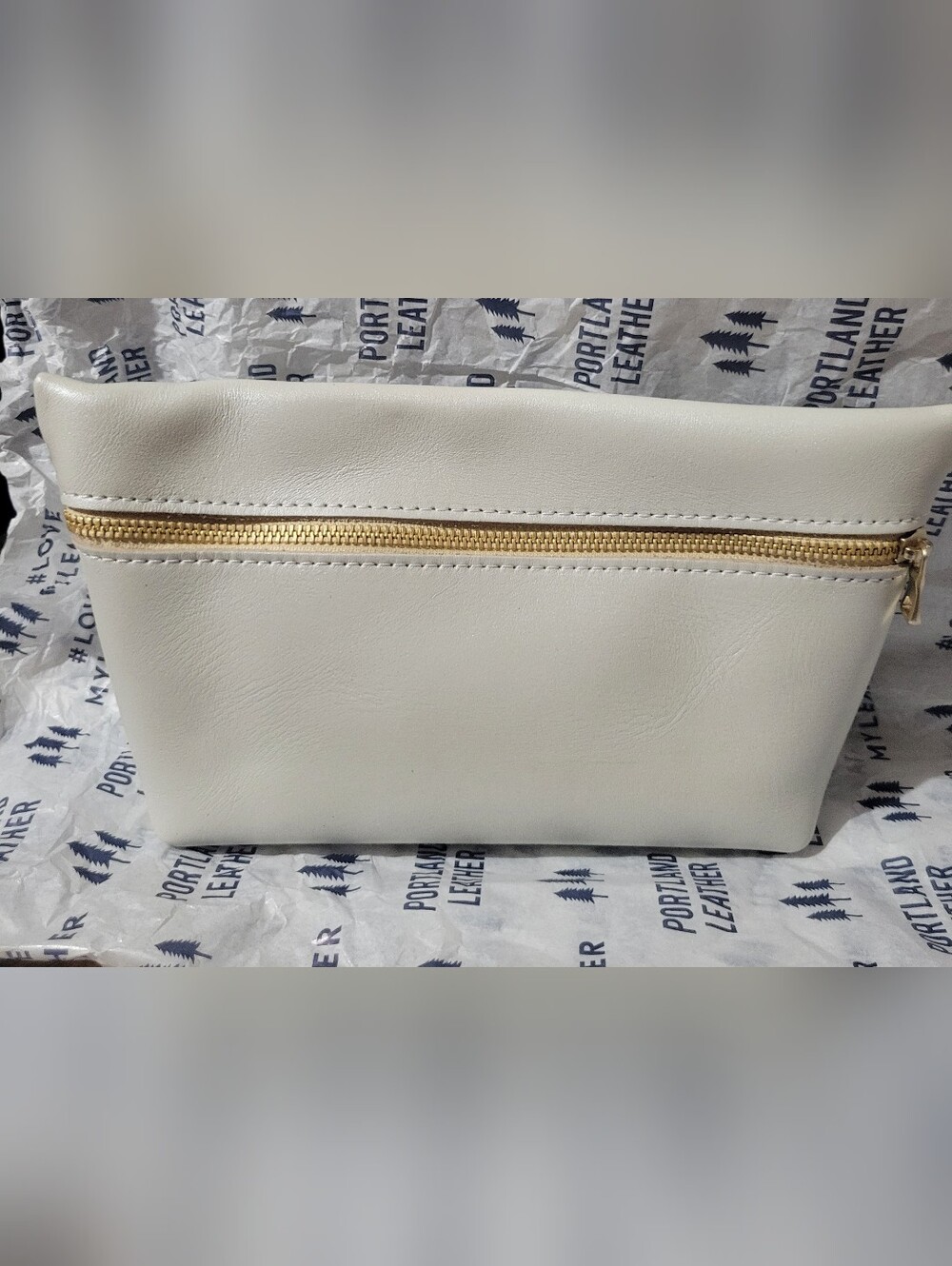 Portland Leather Large Pearl  Makeup Bag W/ Gold Zipper